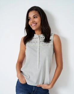 Leigha Sleeveless Top