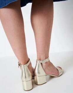 Leila Block Heel Sandal 8 Leila Block Heel Sandal -Crew Clothing WSR023 METALLIC 2