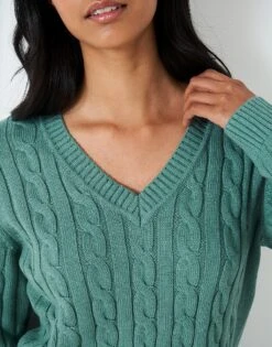 Chunky Heritage Cable V Neck Cable Jumper -Crew Clothing WTD096 SOFTTEAL 3
